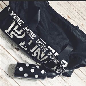 🆕 VS PINK Duffle Bag + Water bottle